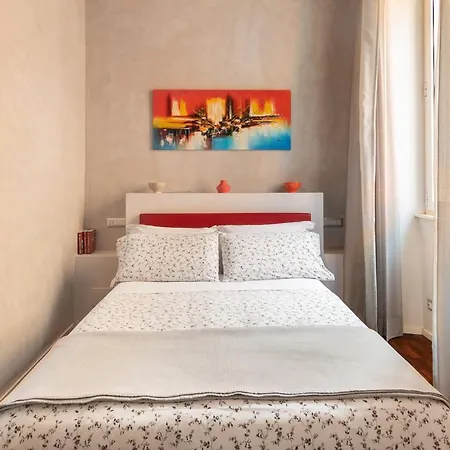 Living RHome - Condotti Apartment-2
